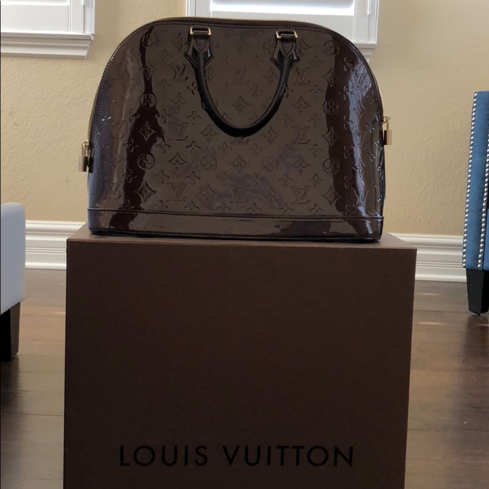Louis Vuitton Bag